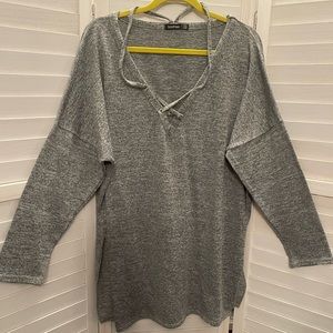 💕Boohoo gray long sleeve top. Size 20